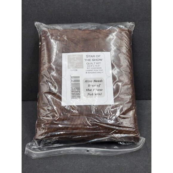 RealTree Xtra Green Star Of The Show Pattern Winter Deer Quilt Kit 69.5"x 76.5" - Picture 6 of 7